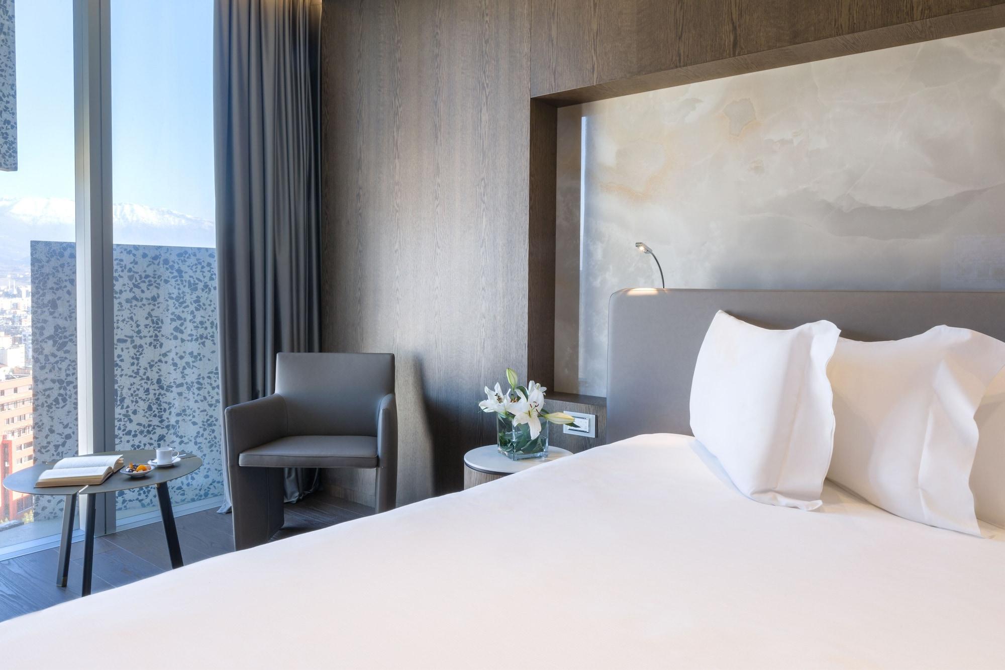 Maritim Hotel Plaza Tiranë Ngoại thất bức ảnh Deluxe room